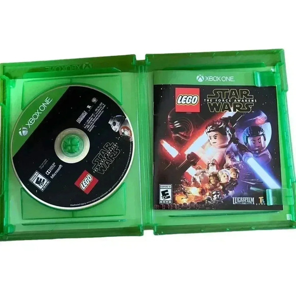 LEGO Star Wars: The Force Awakens Xbox One Game - Action Adventure Co-op Play - Picture 3 of 3